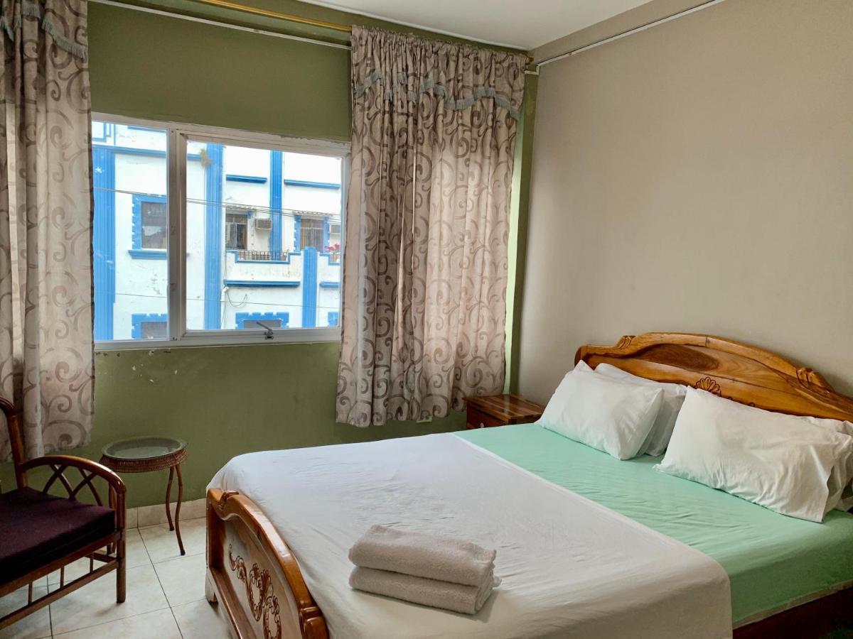Bed and Breakfast Residencial Turistico Rio Guayas Гуаякіль Екстер'єр фото